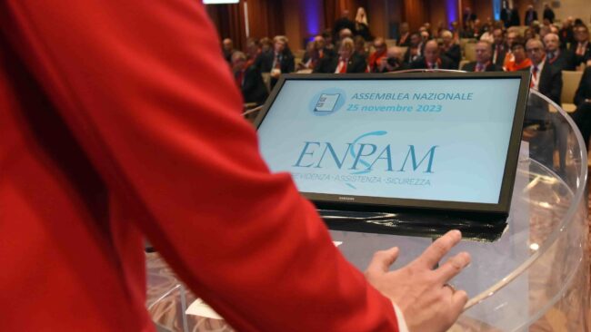Assemblea_naz_Enpam_25novembre2022_rosso
